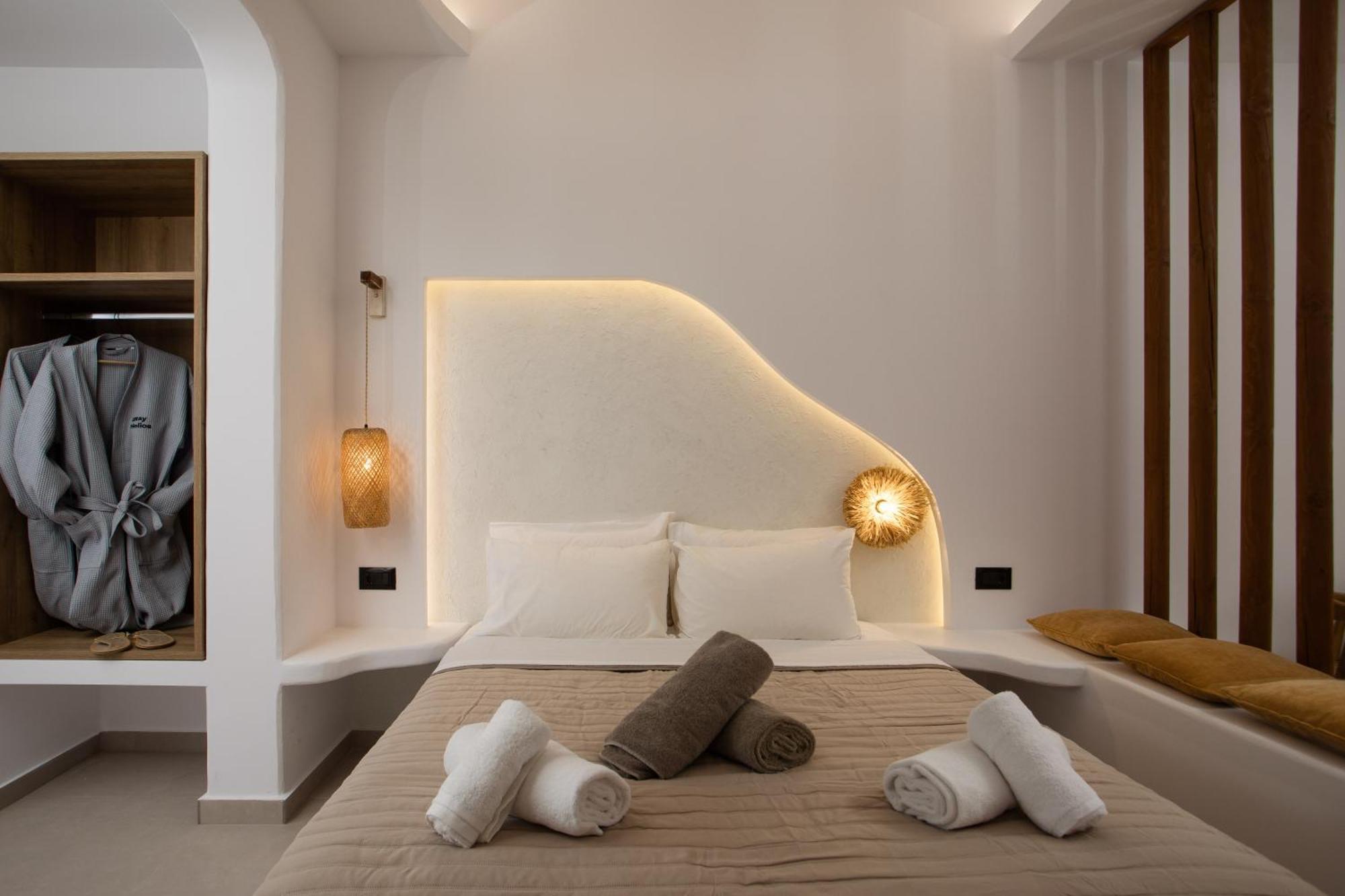 Helios Apartment *